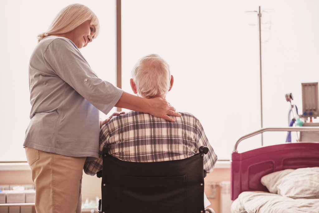 Managing delirium in hospital.